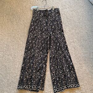 Max Studio Black and White Wide Leg Pants